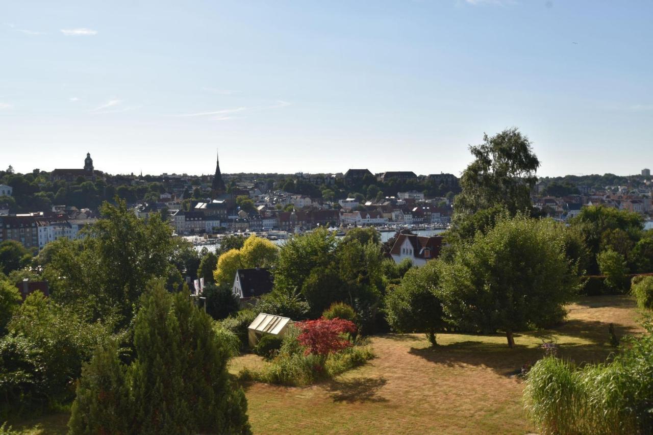 Fewo1846 - Foerdeview - Luxurioese Wohnung Mit 2 Schlafzimmern Und Balkon Mit Hafenblick Flensburg Exteriör bild